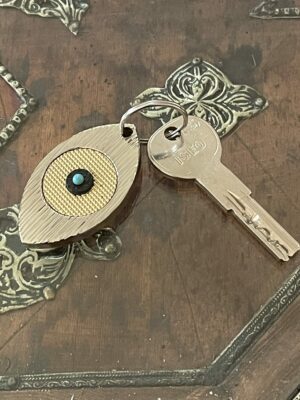 Porte-clefs Eye Nickel brillant, or mat et noir 1