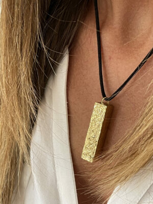 mez carré secret Hammered