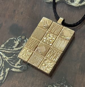 Pendentif Tribu laiton