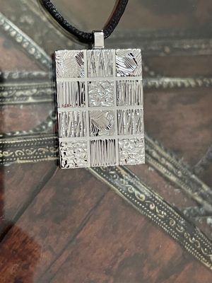 pendentif Tribu chrome