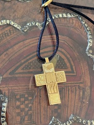 Pendentif Cross croix laiton
