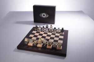 ECHIQUIER MEZ CARRE EYE